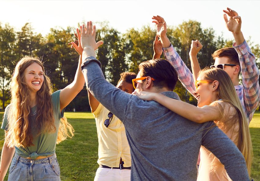 Engagé pour les Hommes et les femmes