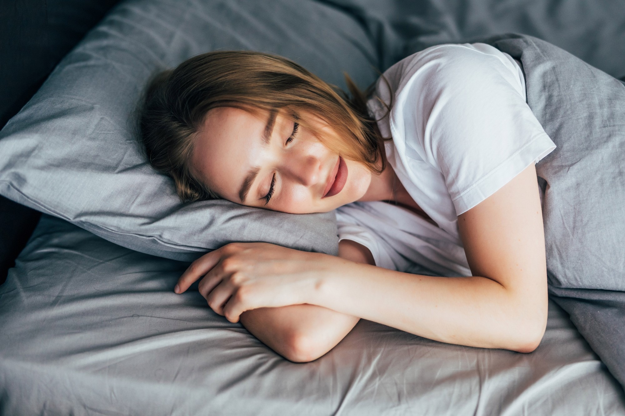 FEMME QUI DORT