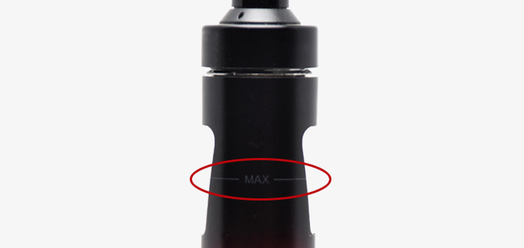 Image montrant la marque du niveau maximum de remplissage du clearomiseur
