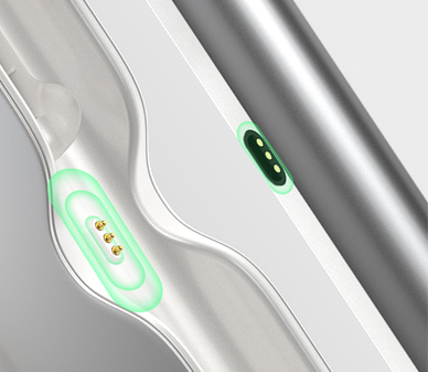 Gros sur la connectique de recharge du Kit Doric Galaxy de chez Voopoo